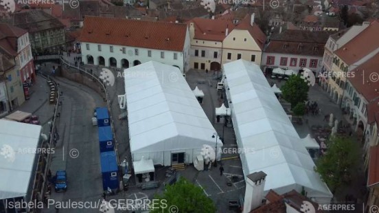 Sibiu: Corturi de mari dimensiuni amplasate în centrul istoric al oraşului, pentru Summitul UE