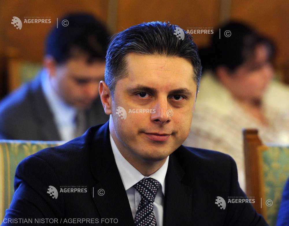 Deputatul Corneliu-Mugurel Cozmanciuc, achitat pentru trafic de influenţă în legătură cu intervenţii la Apele Române