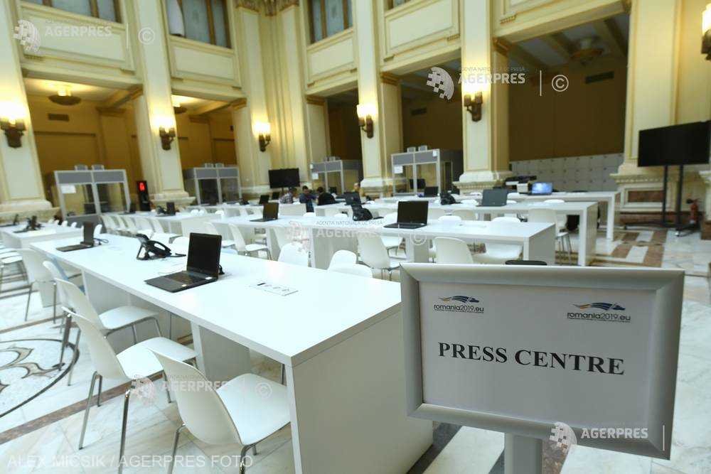 România printre ţările UE cu cea mai mică pondere a jurnaliştilor în totalul forţei de muncă ocupate
