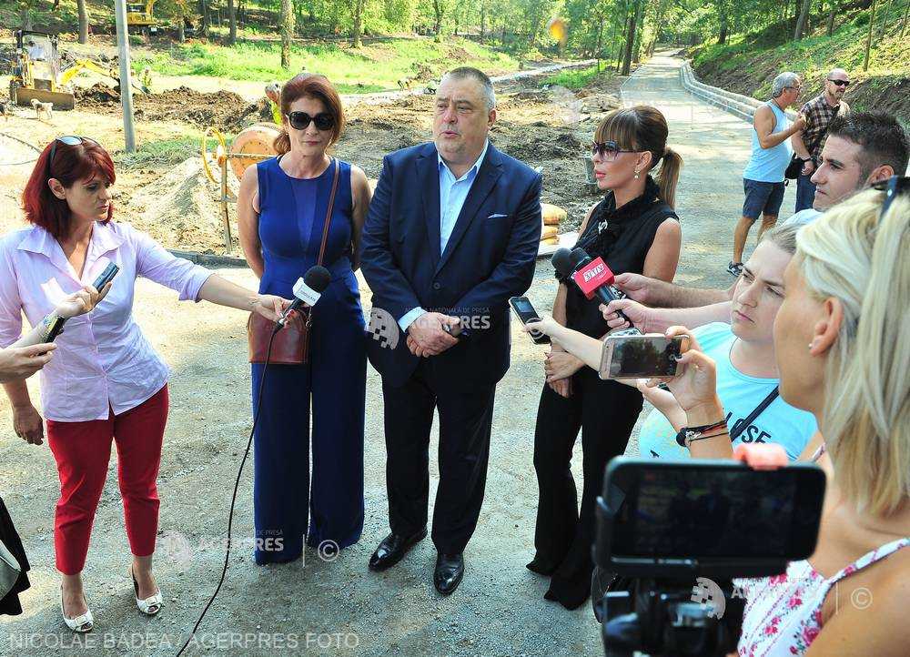 Dolj: Reamenajarea Parcului Hanul Doctorului din Craiova va fi finalizată într-o lună